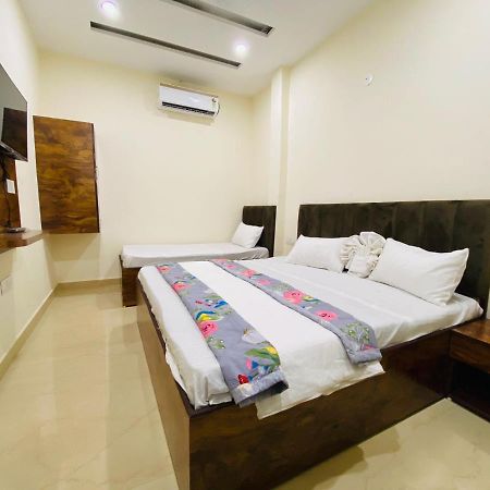 Naman Homestay 암리차르 외부 사진